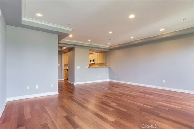 333 N Hill Avenue 305, Pasadena, CA 91106