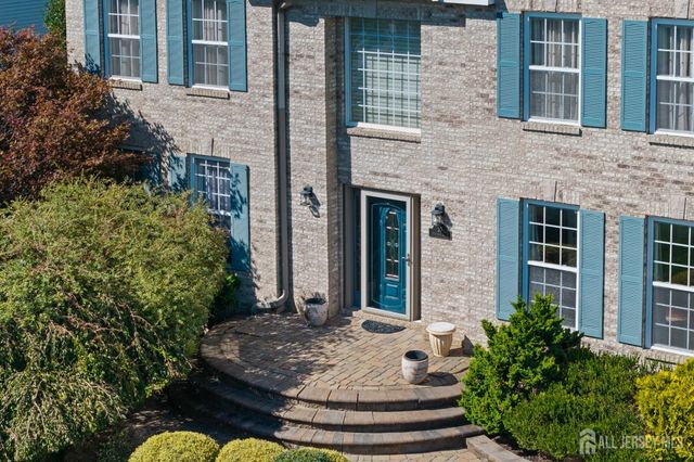 20 Mitchell Drive, Monroe, NJ 08831