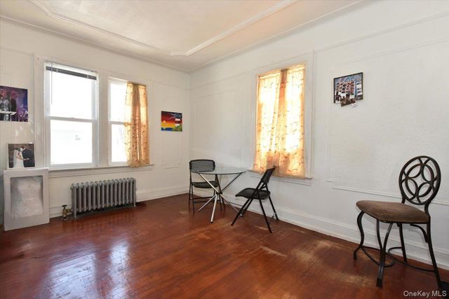 21815 100th Avenue, Queens Village, NY 11429
