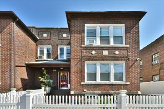 21815 100th Avenue, Queens Village, NY 11429