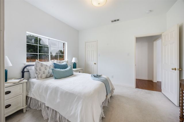 2400 Manchester Drive, Carrollton, TX 75006