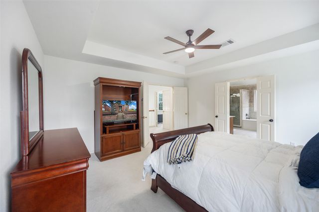 2400 Manchester Drive, Carrollton, TX 75006