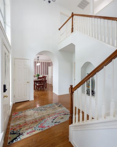 2400 Manchester Drive, Carrollton, TX 75006