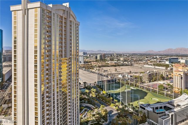 135 East Harmon Avenue 221, Las Vegas, NV 89109