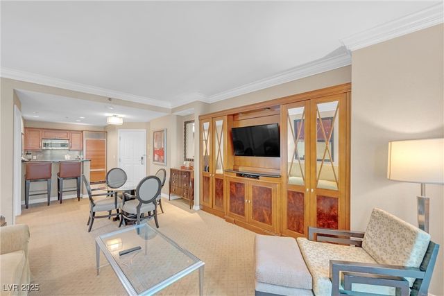 135 East Harmon Avenue 221, Las Vegas, NV 89109