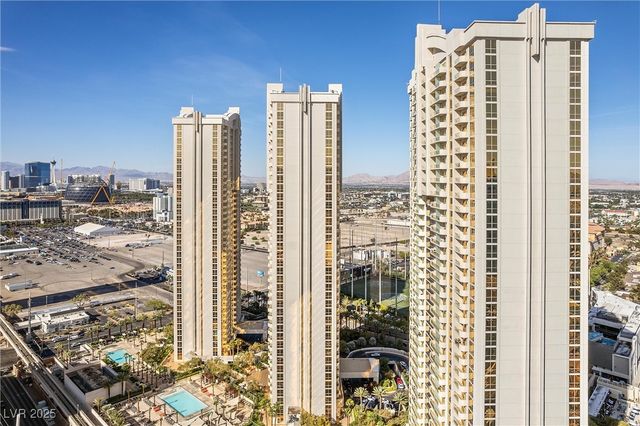 135 East Harmon Avenue 221, Las Vegas, NV 89109