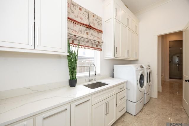 18238 Woodland Cove Dr, Baton Rouge, LA 70817