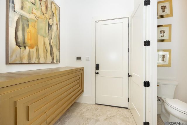 18238 Woodland Cove Dr, Baton Rouge, LA 70817