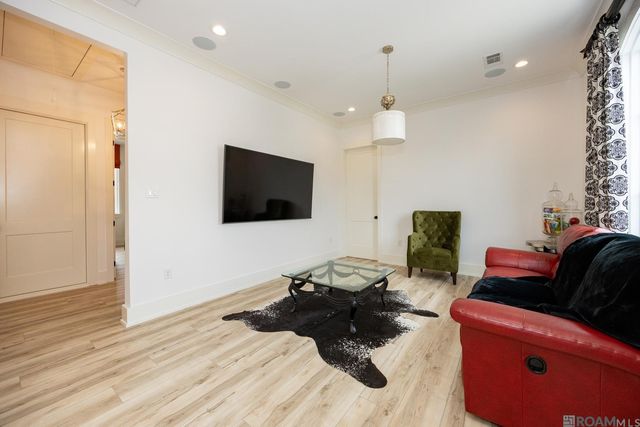 18238 Woodland Cove Dr, Baton Rouge, LA 70817