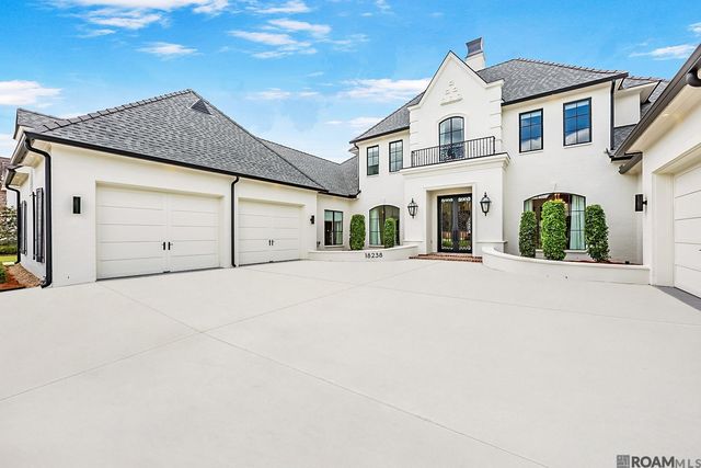 18238 Woodland Cove Dr, Baton Rouge, LA 70817