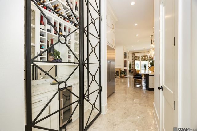 18238 Woodland Cove Dr, Baton Rouge, LA 70817