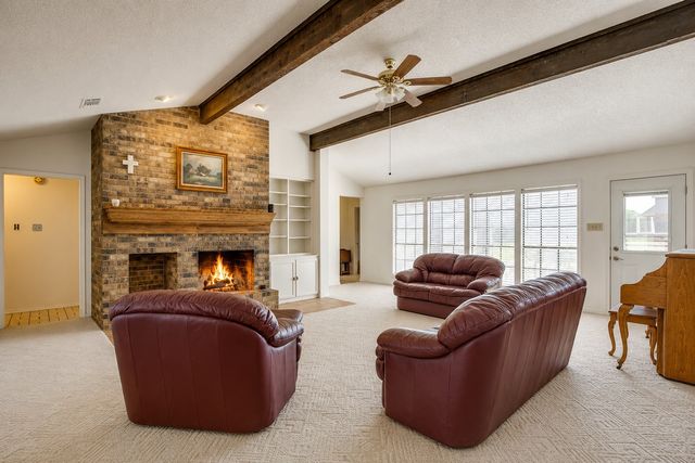 2721 North Hills Terrace, Joshua, TX 76031
