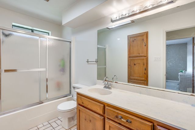 2721 North Hills Terrace, Joshua, TX 76031