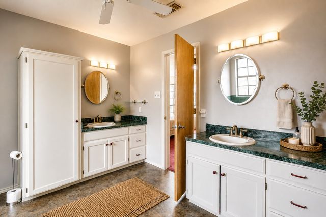 2721 North Hills Terrace, Joshua, TX 76031