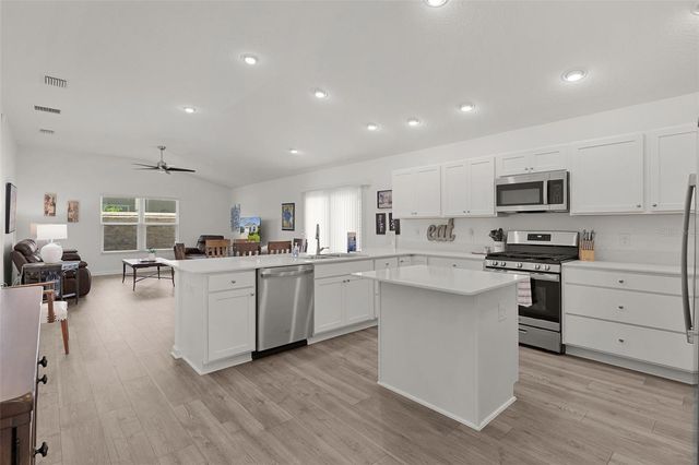 6558 HERR COURT, The Villages, FL 34762