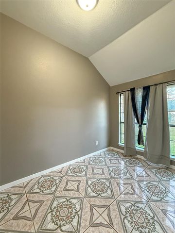 603 Mosswood Drive, Conroe, TX 77302