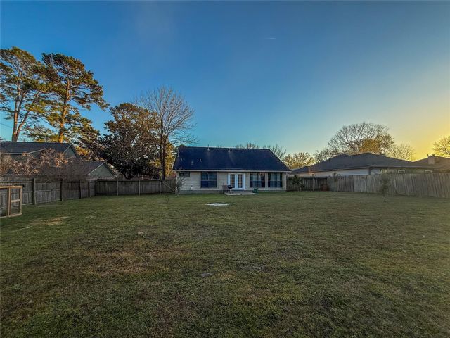 603 Mosswood Drive, Conroe, TX 77302