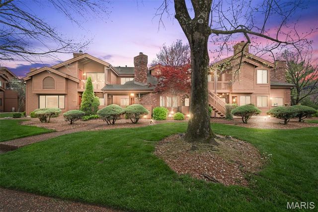 1708 Hemingway Lane C, Weldon Spring, MO 63304