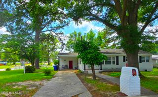 307 Clairmont Circle, Greenville, NC 27834