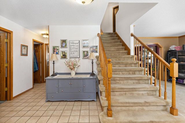 701 Parkridge PLACE, Onalaska, WI 54650