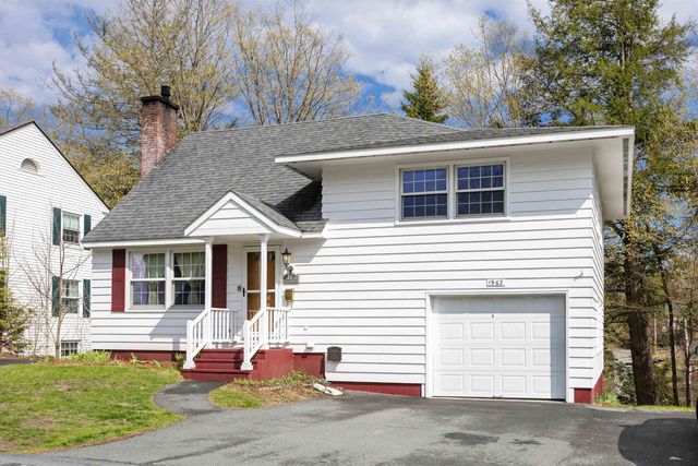 117 Underclyffe Road, St. Johnsbury, VT 05819