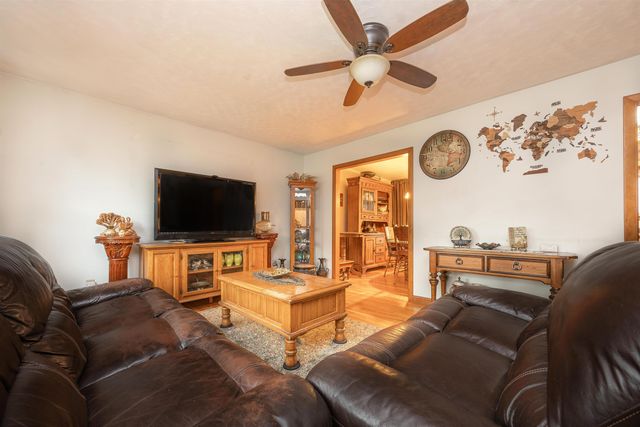117 Underclyffe Road, St. Johnsbury, VT 05819
