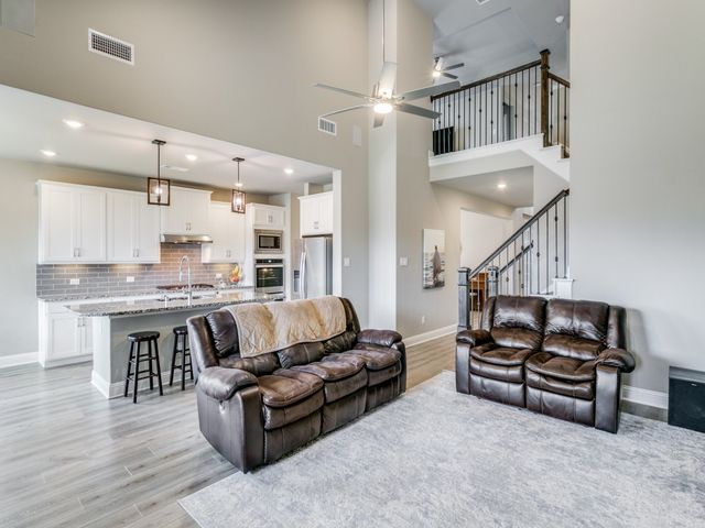 14225 Spitfire Trail, Fort Worth, TX 76262