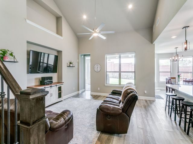14225 Spitfire Trail, Fort Worth, TX 76262