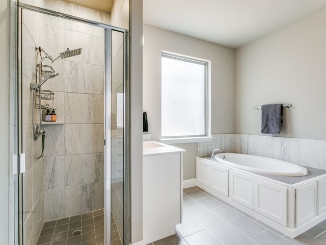 14225 Spitfire Trail, Fort Worth, TX 76262
