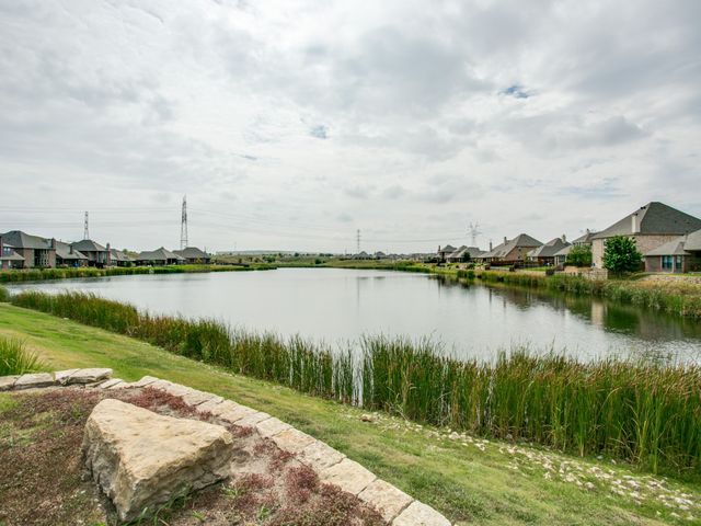 14225 Spitfire Trail, Fort Worth, TX 76262