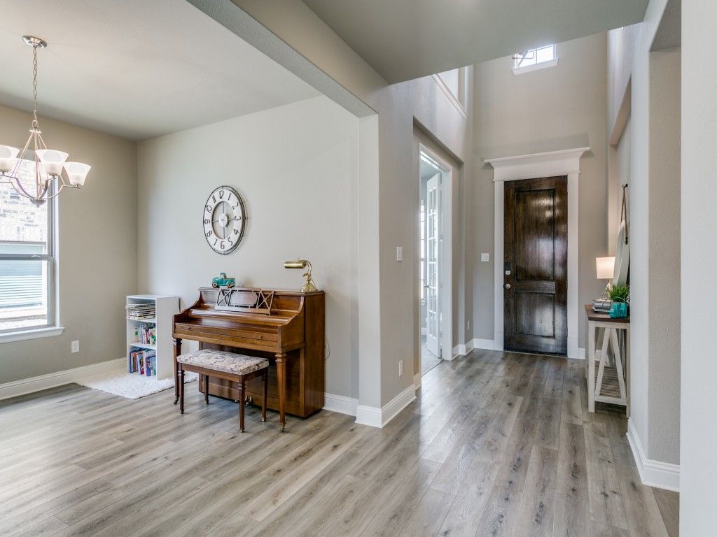 14225 Spitfire Trail, Fort Worth, TX 76262 — photo 4