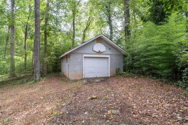 4642 Bartlett Road, Forest Park, GA 30297