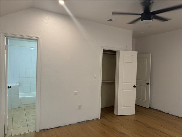 422 Avenue Avenue E, Dallas, TX 75203