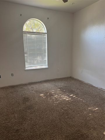 422 Avenue Avenue E, Dallas, TX 75203