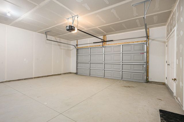 2011 Topaz Lane, Portage, MI 49002