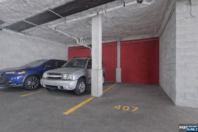 318 38th Street 407, Union City, NJ 07087