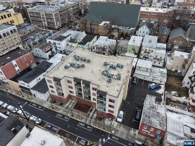 318 38th Street 407, Union City, NJ 07087