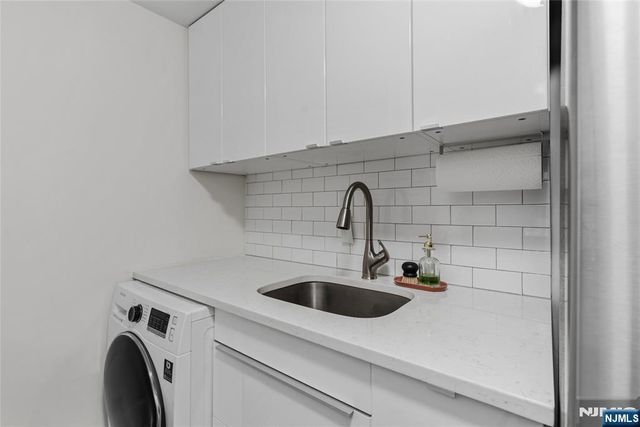 318 38th Street 407, Union City, NJ 07087