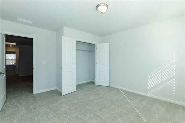 8143 Tiger Way, Riverdale, GA 30296