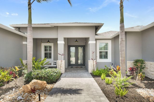 508 SW Bradshaw Circle, Port St. Lucie, Port St Lucie, FL 34953