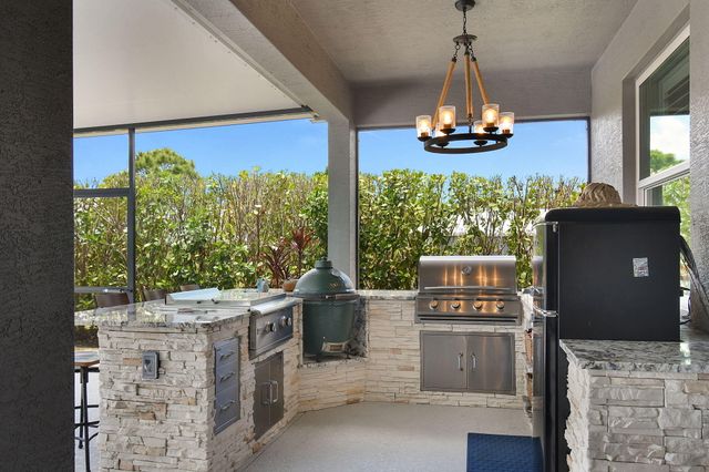 508 SW Bradshaw Circle, Port St. Lucie, Port St Lucie, FL 34953