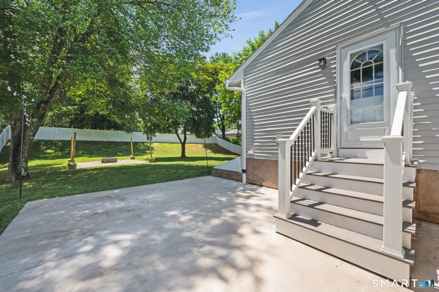 100 Northview Drive, South Windsor, CT 06074