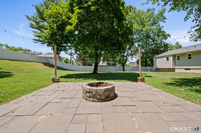 100 Northview Drive, South Windsor, CT 06074
