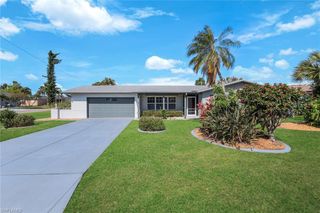 4240 SE 3rd AVE, Cape Coral, FL 33904