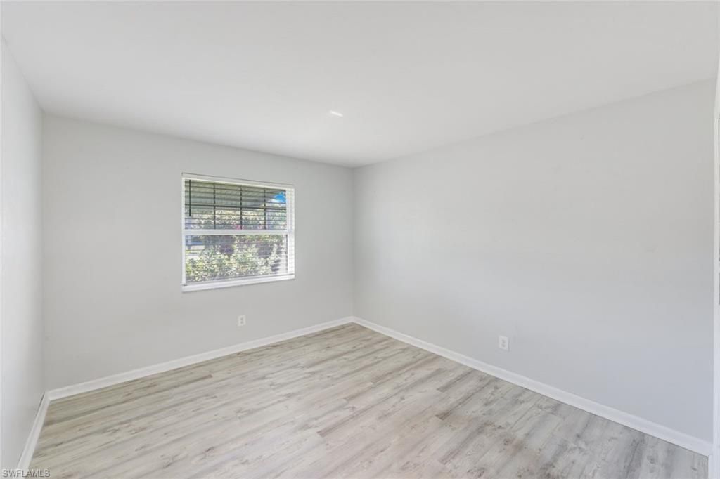 Image 18 of property listing at 4240 SE 3rd AVE, Cape Coral, FL 33904