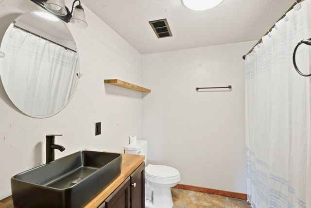 3201 Lucky Pepper Drive, Cresson, TX 76035