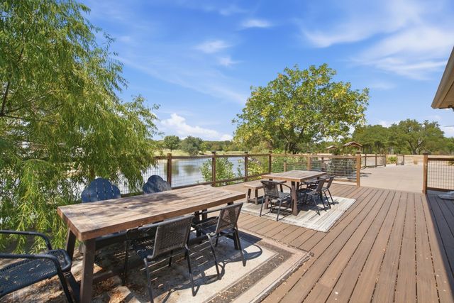 3201 Lucky Pepper Drive, Cresson, TX 76035