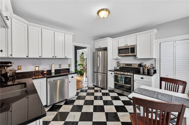 256 Vermont Avenue, Providence, RI 02905