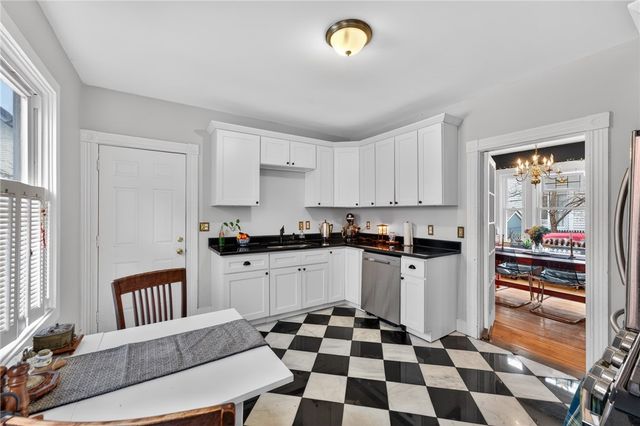 256 Vermont Avenue, Providence, RI 02905