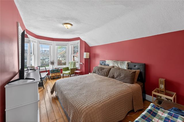 256 Vermont Avenue, Providence, RI 02905